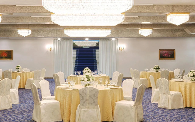 Sheraton Jeddah Hotel - Saudi Brothers Commercial Company Branch