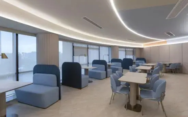 HanTing Hotel (Anqing Qijie Government Service Center)