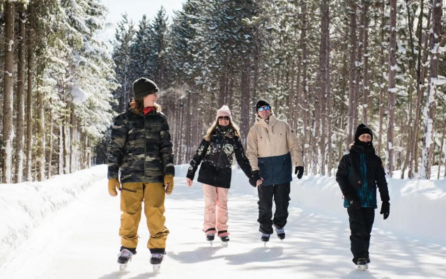 Mountain Walk - Blue Mountain Resort