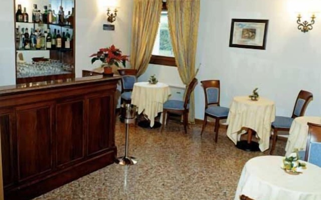 Hotel Villa Altura