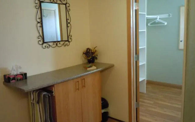 Krusi Retreat Bed & Breakfast Vacation Home