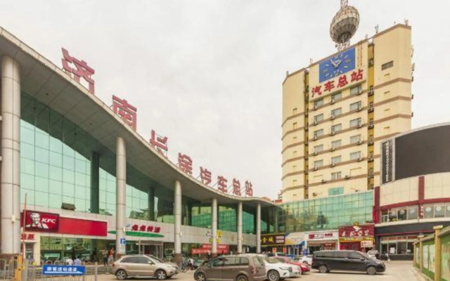 Jinyi Hotel (Jinan Railway Station)
