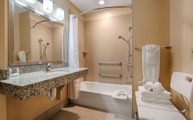 Wyndham Garden Lancaster CA