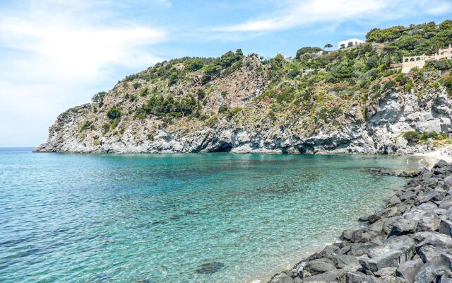Amazing Apartment in Sant´angelo D´ischia With 1 Bedrooms and Wifi