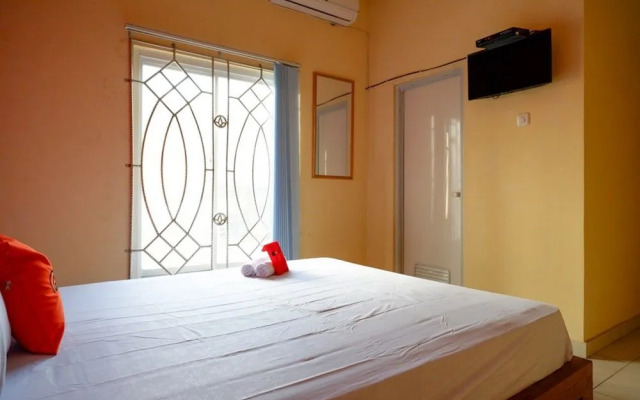 KoolKost Syariah near Taman Sampangan Semarang