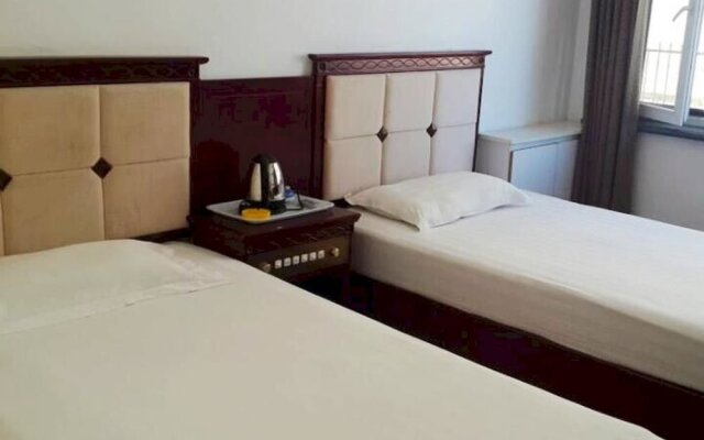 Xingcheng Xiaolonggong Hotel