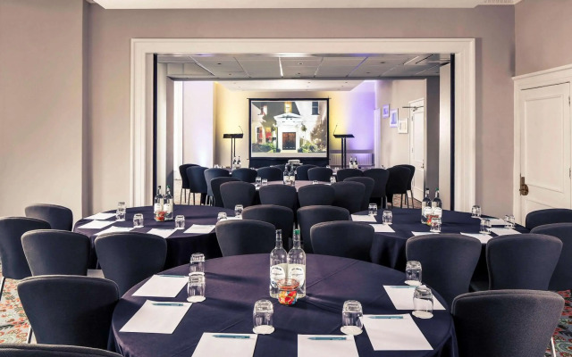 Mercure Gloucester Bowden Hall Hotel