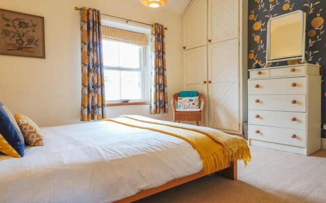 Cloudberry Cottage