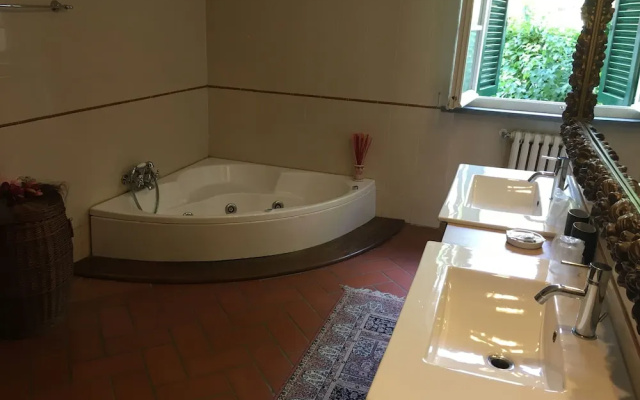 Agriturismo Podere Bucine Basso