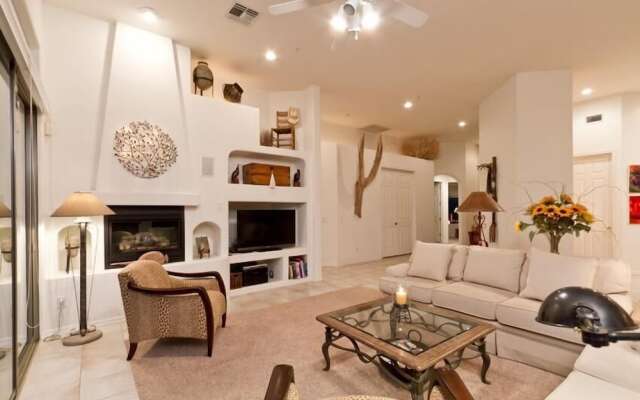 Honey Mesquite Getaway in Legend Trail By Signature Vacation