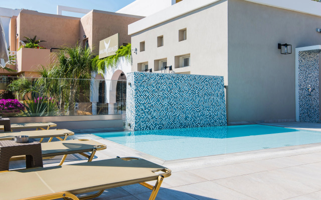 Dedalos Hotel