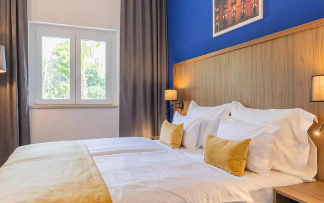 Hotel Sustipan