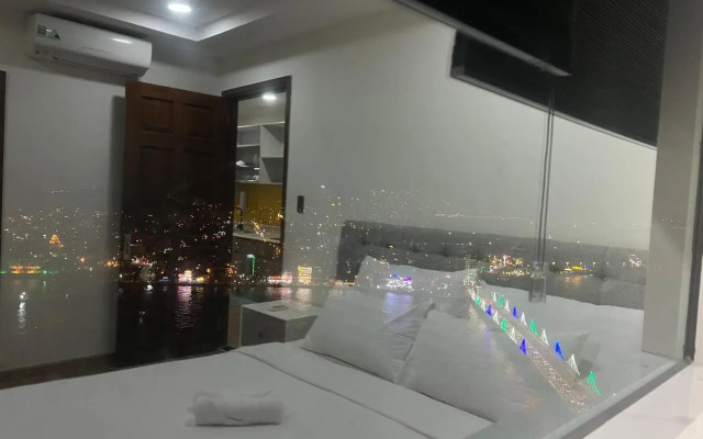 Royal Apartment in Muong Thanh