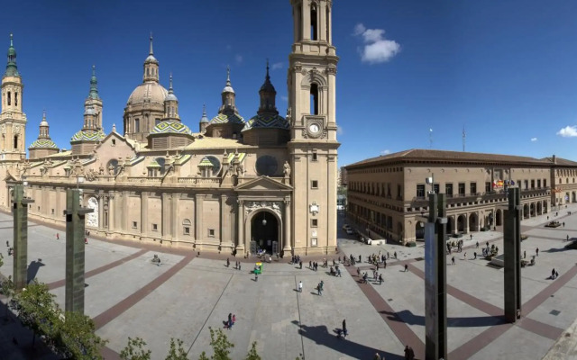 Hotel Pilar Plaza