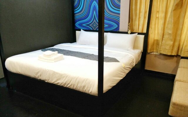 S30 Sukhumvit Hotel