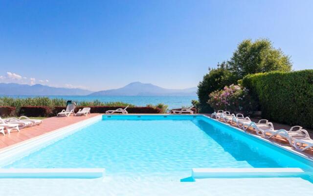 Ferrari 13 Apartment by Wonderful Italy