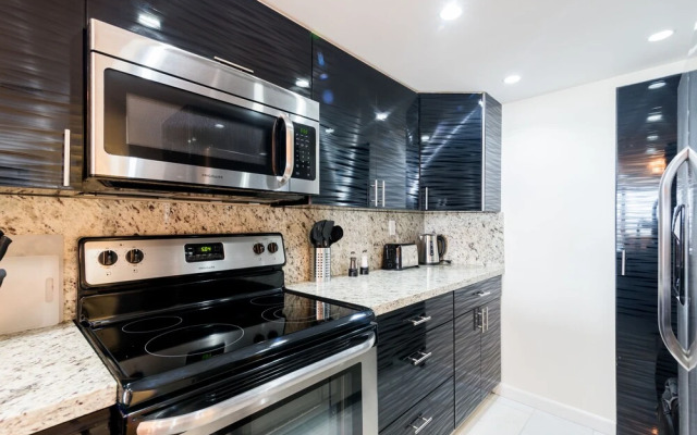 Glamorous 3 Bedroom with a View