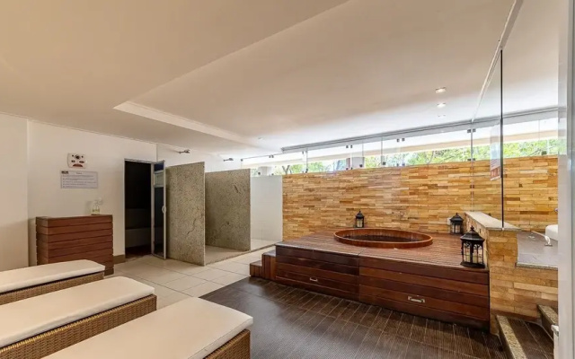 Cobertura Pé na Areia | Vista Deslumbrante | Luxo | Barra Bali | Destino BSM 402
