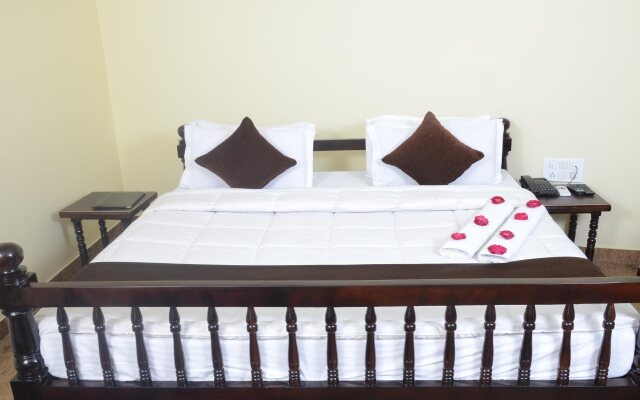 Hotel Grande Residency