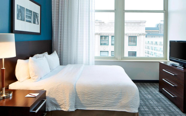 Residence Inn Milwaukee Downtown by Marriott