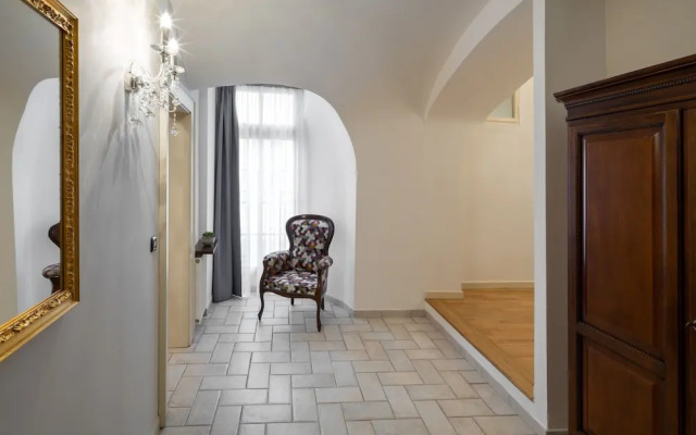 Chateau 9 Apartments by Adrez Living