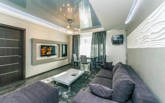 Luxrent Apartments on Lesi Ukrainki - Kiev