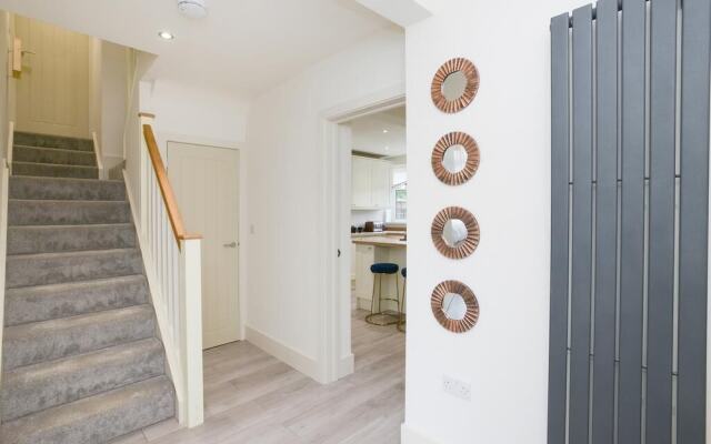 Wollaton House - Fabulous 5 bed house Nottingham