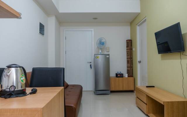 Compact 2BR with Sofa Bed at Parahyangan Residence
