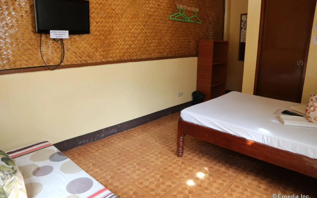 Tres Pension House