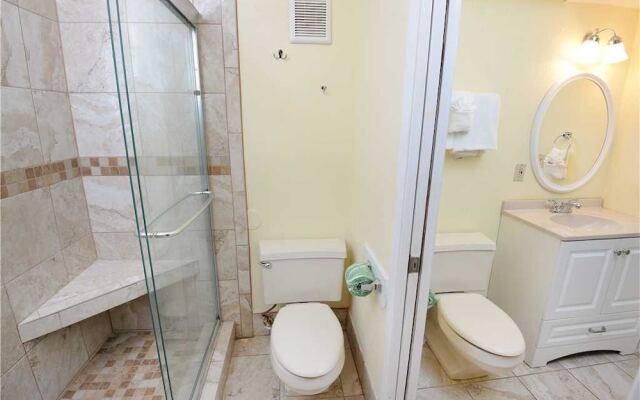 Summit 913 - One Bedroom Condo