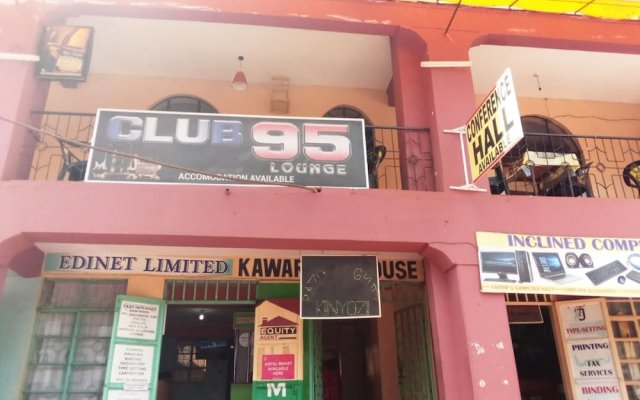 Club 95 Hotel