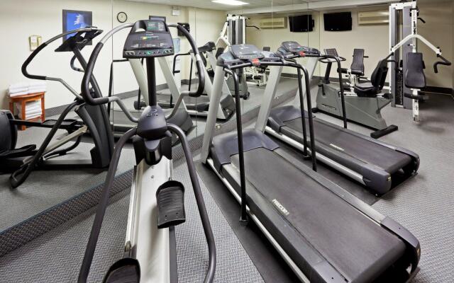 Holiday Inn Express Toronto East - Scarborough by IHG