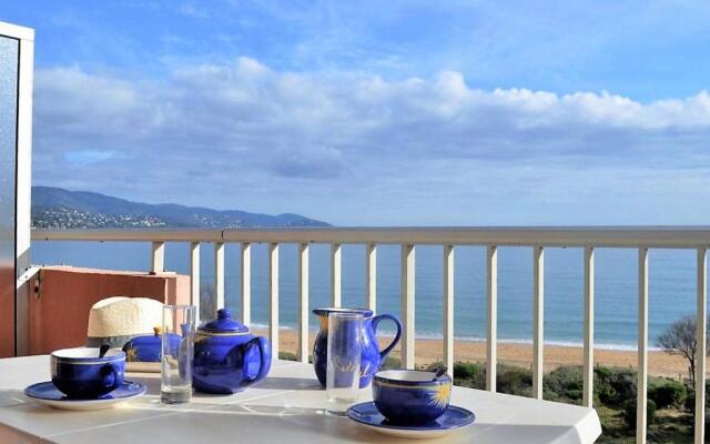 Appartement Le Lavandou, 1 pièce, 2 personnes - FR-1-251-237