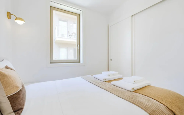 The Sunny Duplex at BoaVista Flats