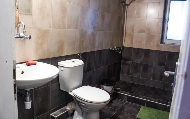 FM Premium 3-BDR Apartment - Modern Design