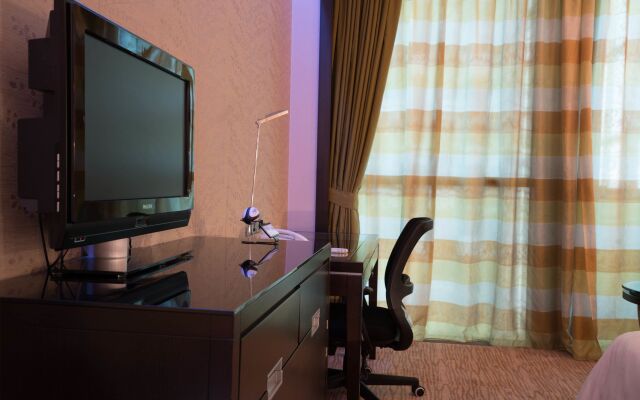 Holiday Inn Kuwait Al Thuraya City, an IHG Hotel