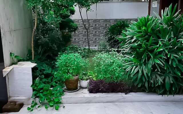 Roomshala 117 Shubham residency