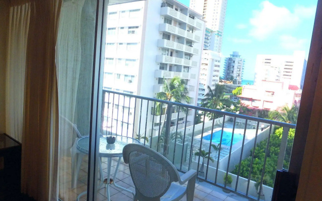 Unipack at Waikiki Park Heights