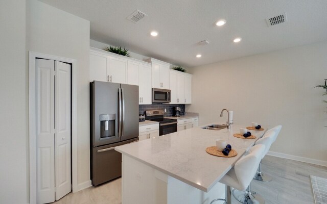 8921SID - The Retreat at ChampionsGate