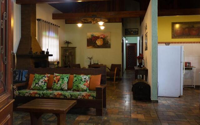 Otima chacara com lazer completo em Mairinque SP