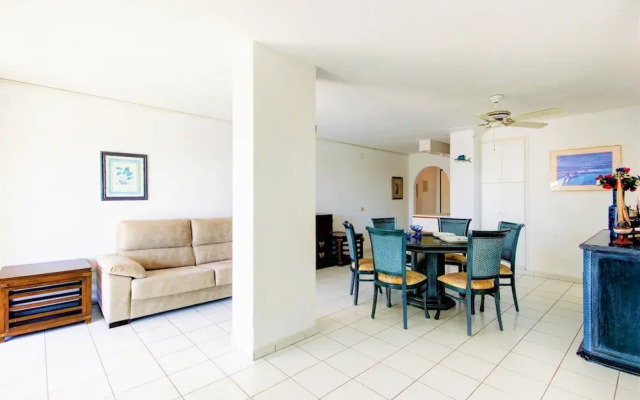 Pretty Apartment With Balcony