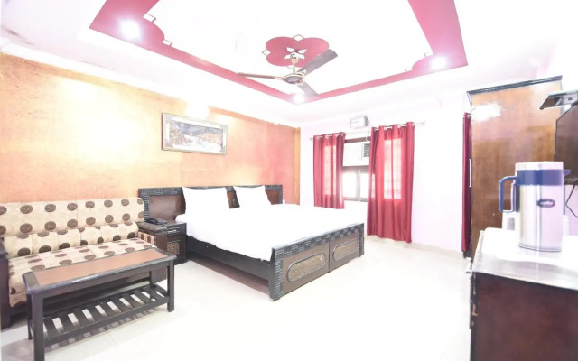 Hotel Aryan