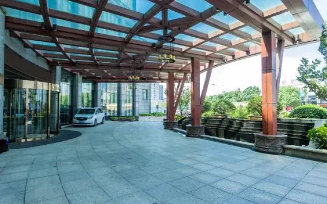 Zhejiang Rich Plaza Hotel