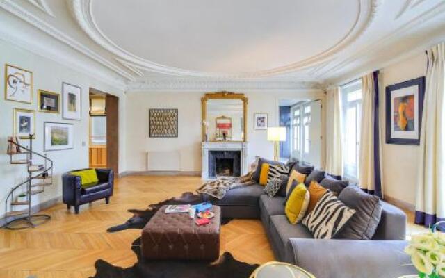 Sweet Inn Apartments Montaigne