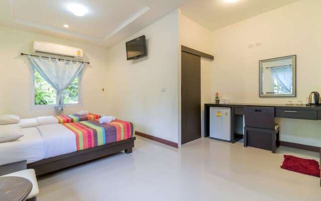 Chom Samui Place