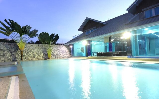 Pratumnak Dream Villa by Pattaya Sunny Rentals