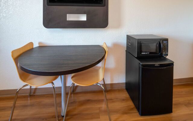 Motel 6 Ventura, CA - South