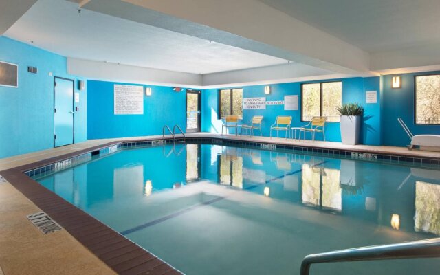Fairfield Inn and Suites Gainesville