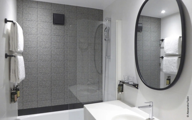 Hotel Zélie Champs-Elysées