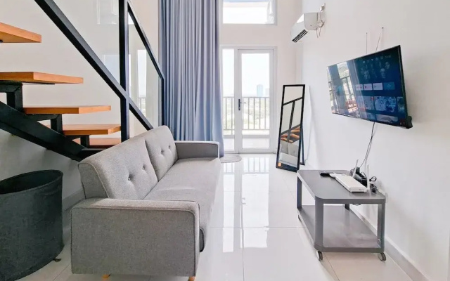 Homey Studio Loft Kingland Avenue Apartment